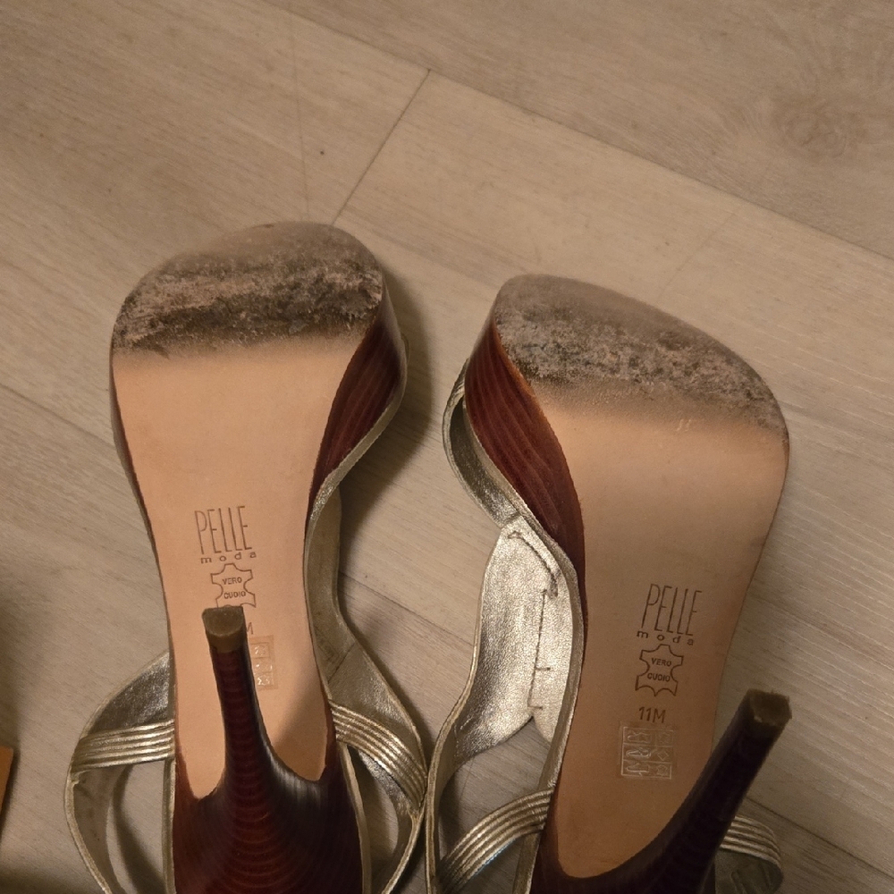 Pelle Moda Metallic Gold Strappy Heels - Picture 5 of 6
